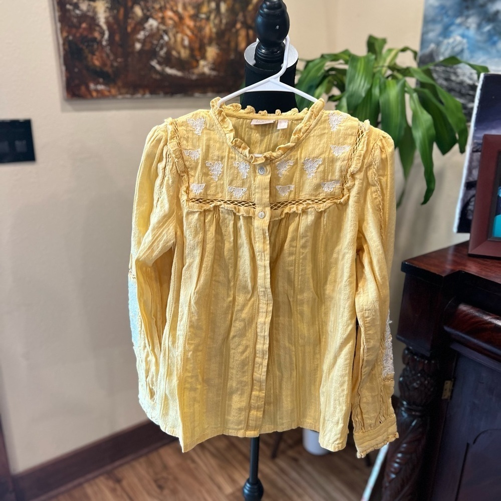 Logo LAVISIT blouse size medium in GUC